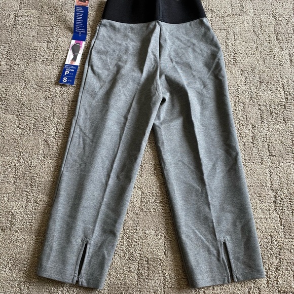 Nygard Slims Capri Pants - Picture 6 of 8